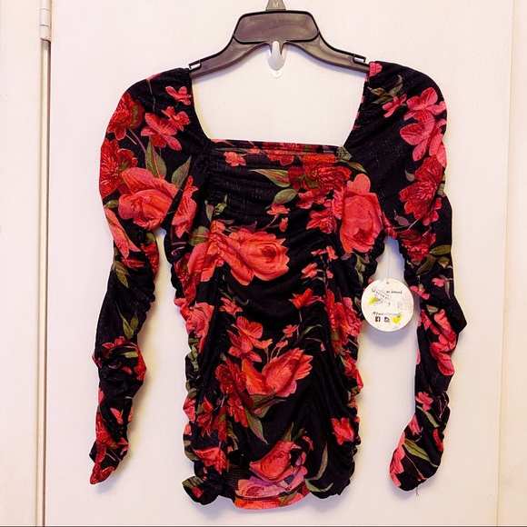 Tops - Floral Ruched Square Top